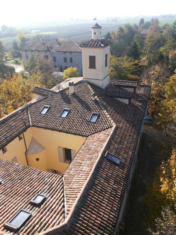 Bed and Breakfast La Torre Di Longara Calderara di Reno Exterior foto