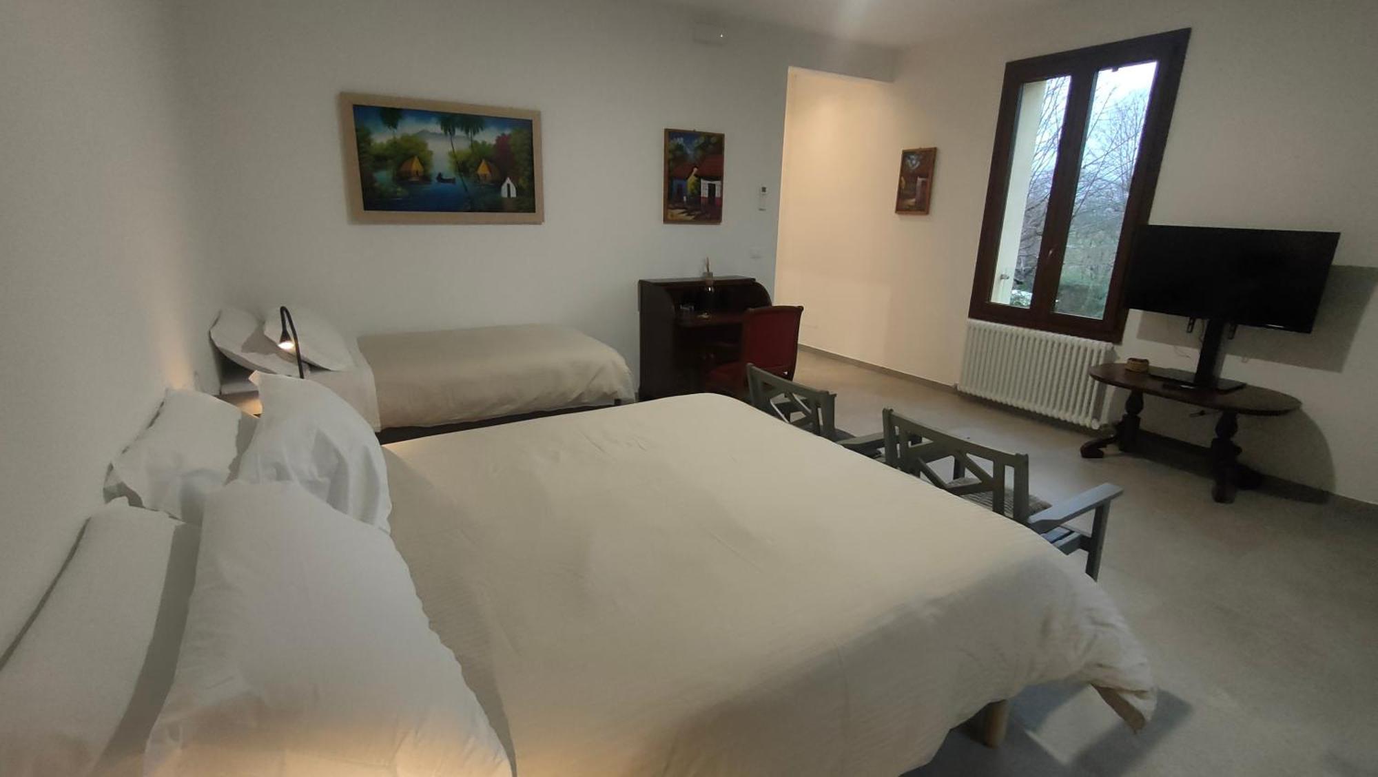 Bed and Breakfast La Torre Di Longara Calderara di Reno Exterior foto
