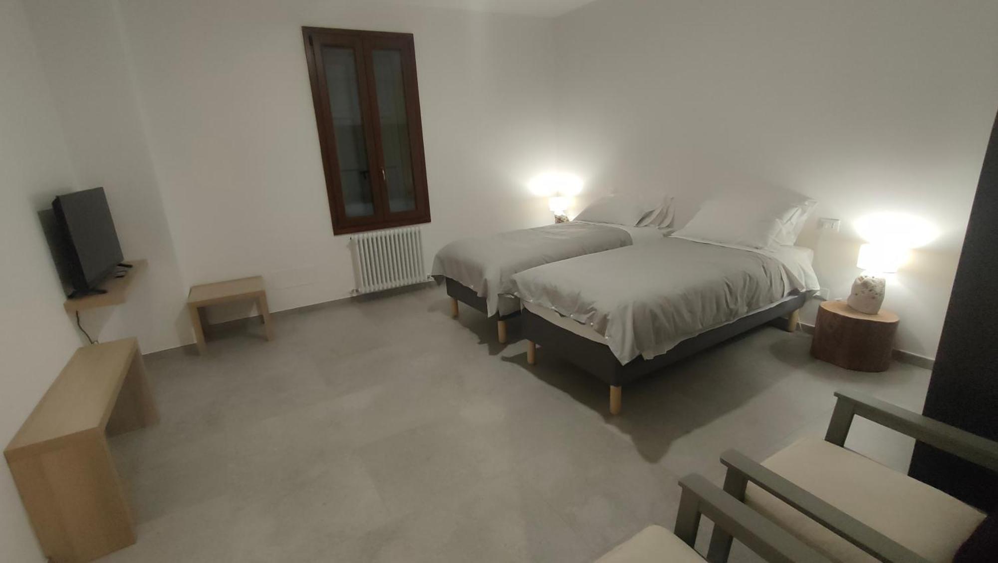 Bed and Breakfast La Torre Di Longara Calderara di Reno Exterior foto