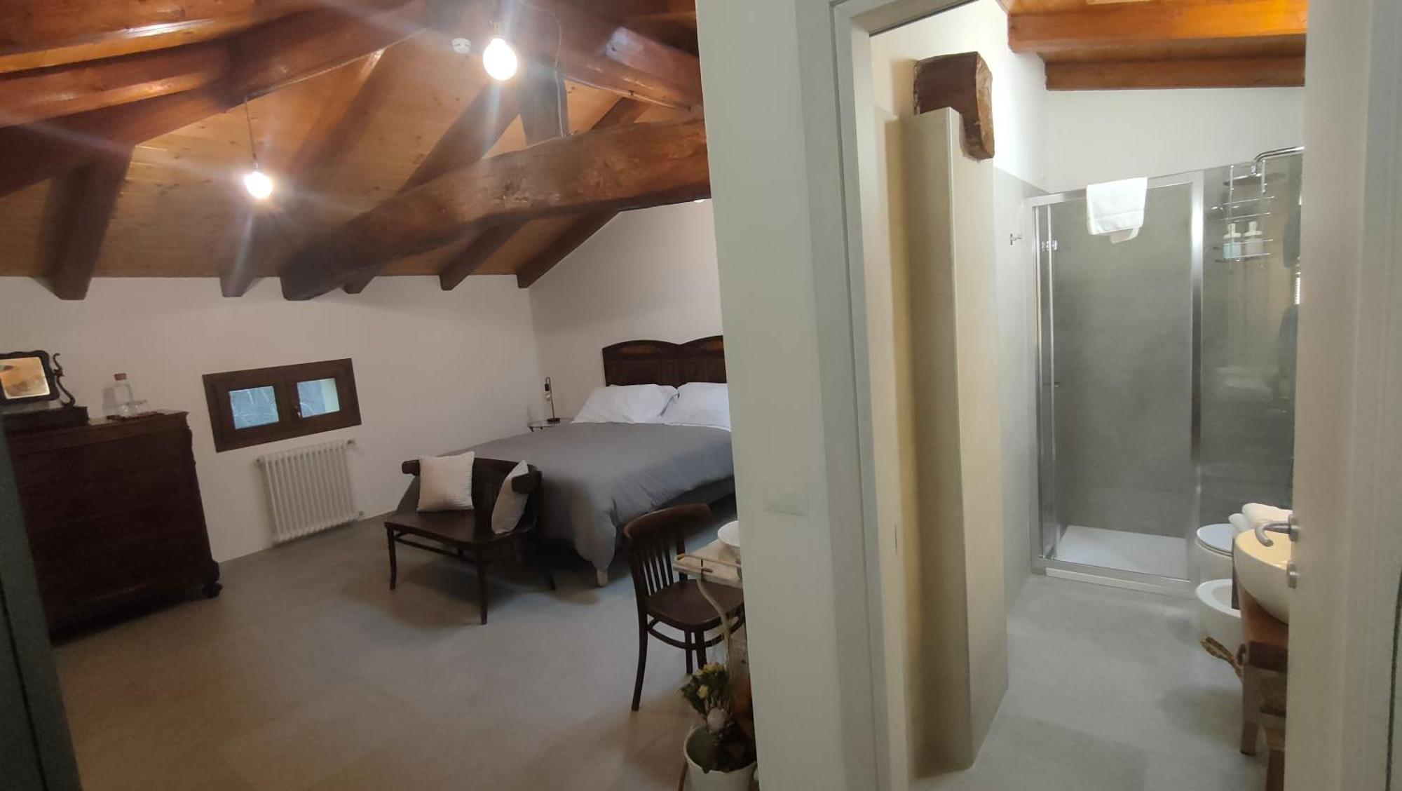 Bed and Breakfast La Torre Di Longara Calderara di Reno Exterior foto