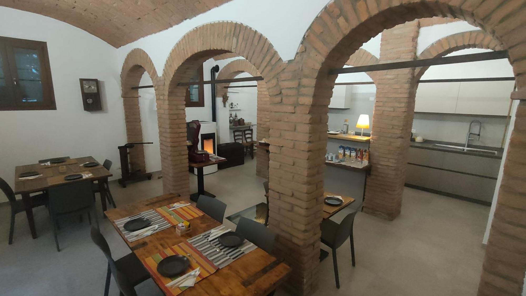 Bed and Breakfast La Torre Di Longara Calderara di Reno Exterior foto
