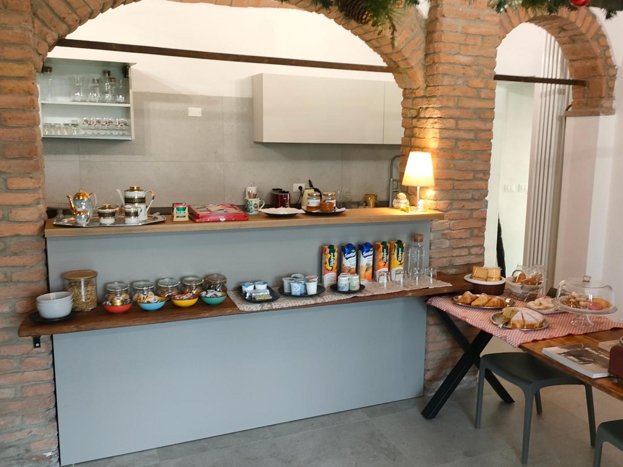 Bed and Breakfast La Torre Di Longara Calderara di Reno Exterior foto